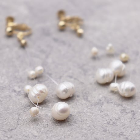 string freshwater pearl Earrings（Pearl） /  2111_ER075