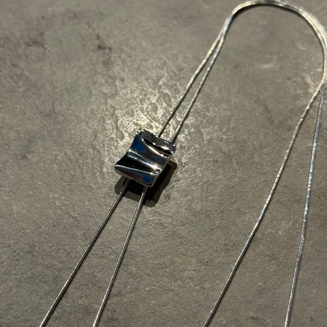 2508NC0357 /  Long square  design Necklace（silver）