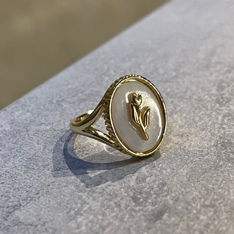 2602RG0734 / Oval Flower Shell Ring（Gold）