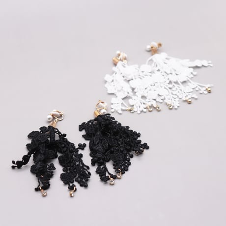 Hanging  Tassel  Flower Lace Earrings（Black） /  2112_ER091