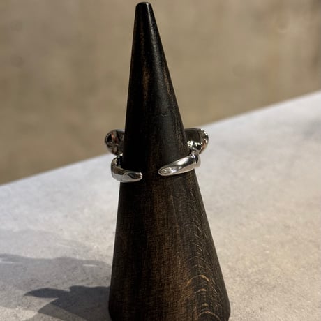 2411RG0546 / Big flower design ring（Silver）
