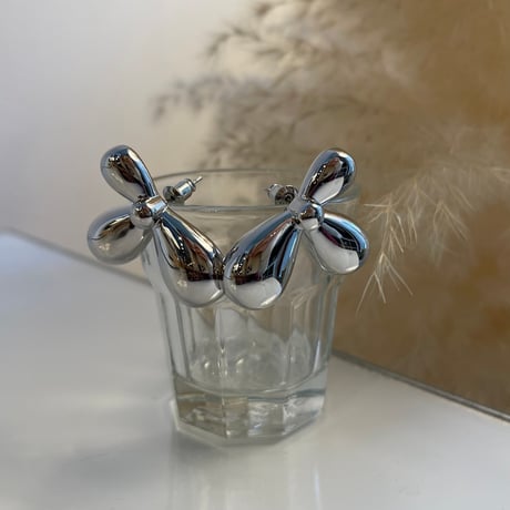 2405PR0712 / Plump flower motif pierce （Silver）