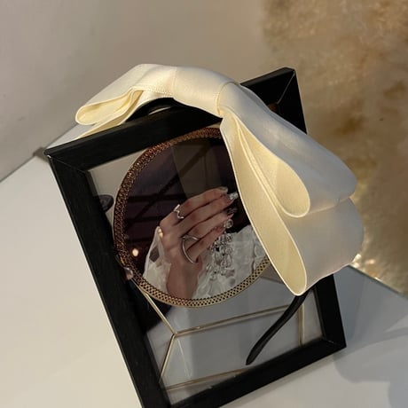 2402HA0053 / Big ribbon headband（White）