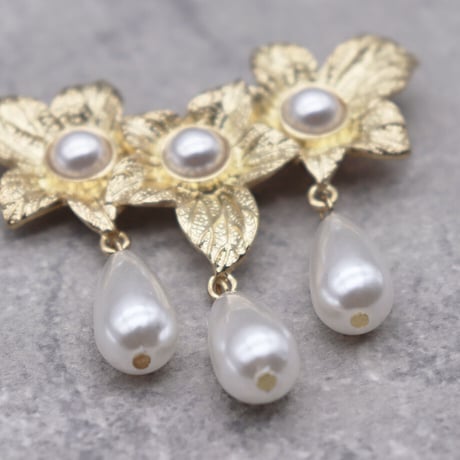 Vintage Flower Pearl Brooch（GOLD） / OT-002