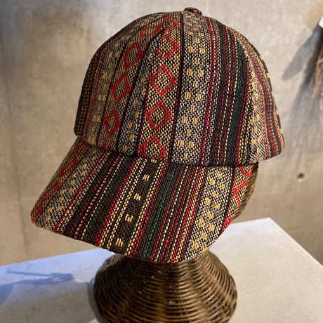 2508HW0100(S) / Jacquard ethnic cap（Mulch）