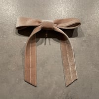 2401HA0050 / Velvet ribbon pony hook（Beige）