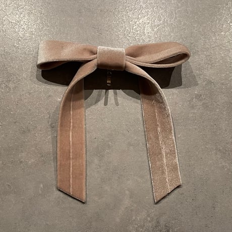 2401HA0050 / Velvet ribbon pony hook（Beige）