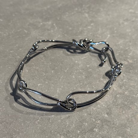 2504BR0081/ Knot wave bracelet（silver)