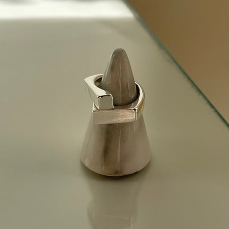2311RG0349 / Square cross ring（Silver）