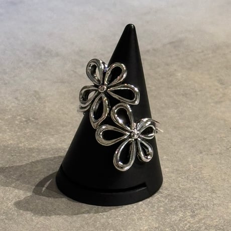 2503RG0588/ double Flower design ring（Silver）