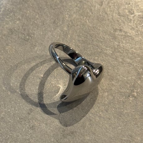 2506RG0654 / Oval Heart design ring（Silver）