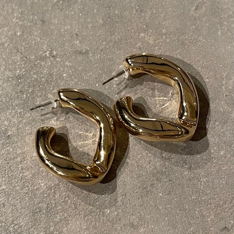 2411PR0731 / Twist metal hoop Pierce（Gold）