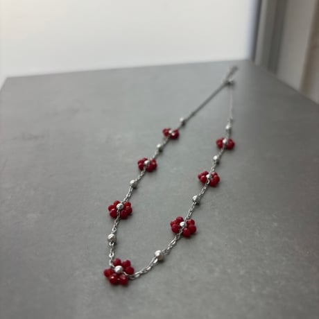 2603NC0380 / Beads Flower Necklace（Silver/ Red）