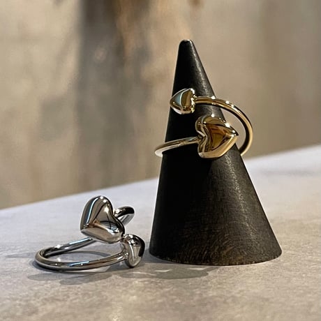 2502RG0582 / Double Heart motif design ring（Silver）