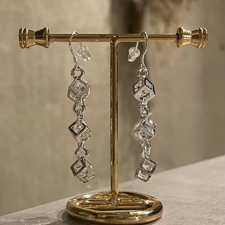 2510PR0811 / Square stone connect Pierce（Silver）