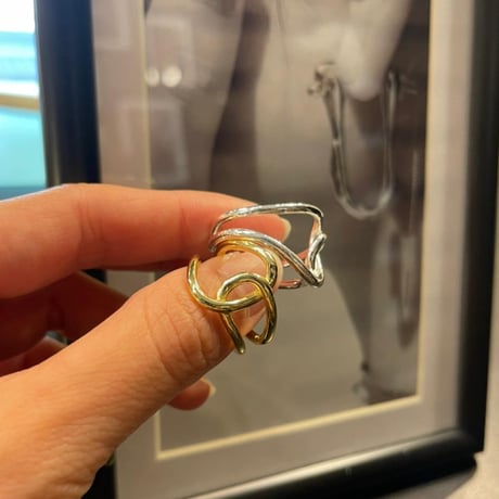 Overlap Double Line Open Ring（Gold） /  2111-RG144