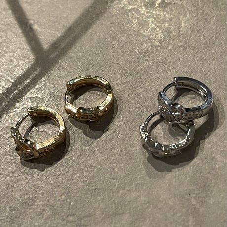 2506PR0789 /  Knot stone hoop pierce（Silver）