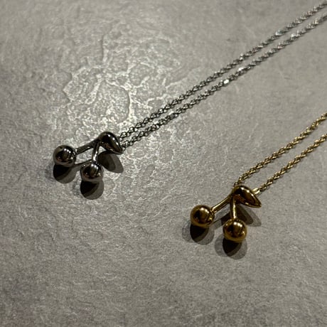 2511NC0372 / Point Cherry Necklace（Gold）