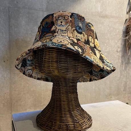 2601HW059(S) / Jacquard Bear Hat（Navy）