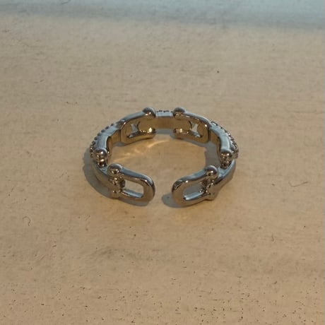 2606RG0804 / Shine Splice Geometric Hollow Chain ring（Silver）