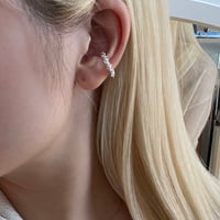 2509EC030 / Shiny line Earcuff（Silver）