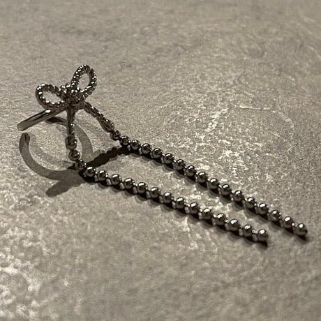 2502EC016 / Mini ribbon chain Ear Cuff（Silver）