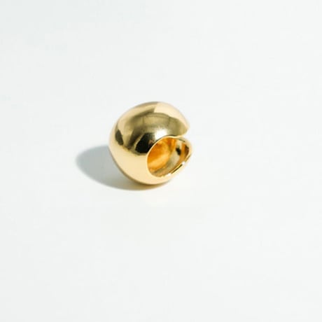 Single Ball Chunky  Earcuff （Gold/Large） / EC046