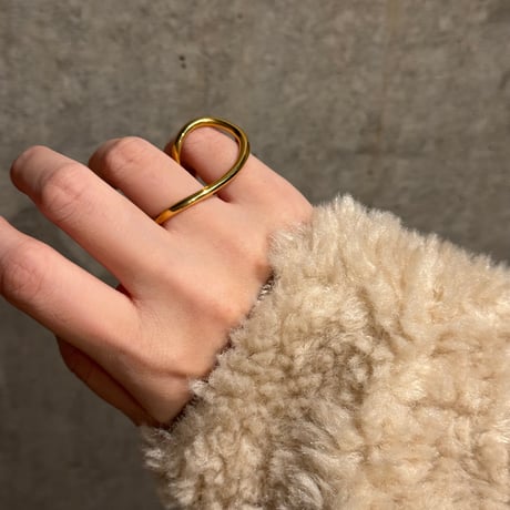 2504RG0617 / 2Way double finger ring（Gold）