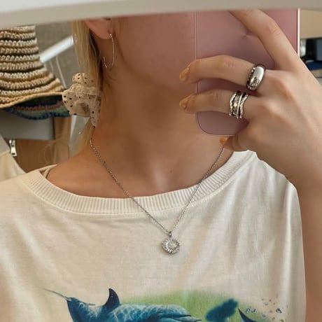 2509NC0358 / Flower motif charm Necklace（Silver）