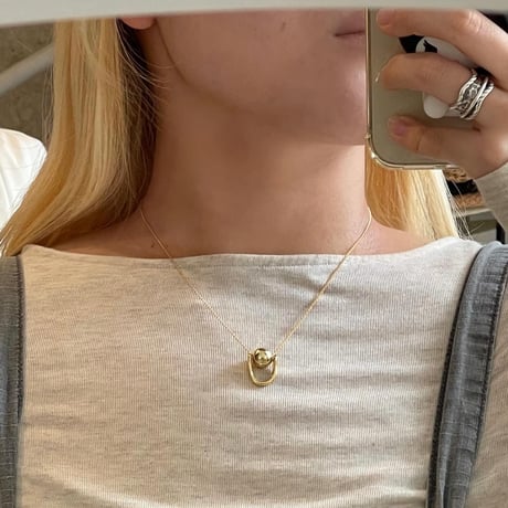 2401NC0228 / Nuance curve ball Necklace（Gold）
