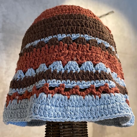 2504HW0081(S) / Contrast color knit bucket hat（Blue）