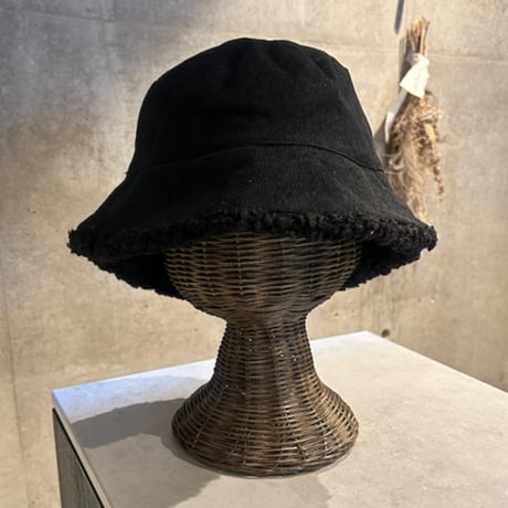 2409HW0053(S)/ Corduroy×Boa Reversible Hat（Black）