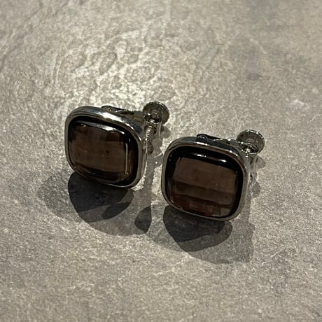 2403ER003 / Square clear stone Clip Earrings（Silver）