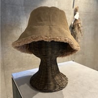 2409HW0053(S)/ Corduroy×Boa Reversible Hat（Camel）