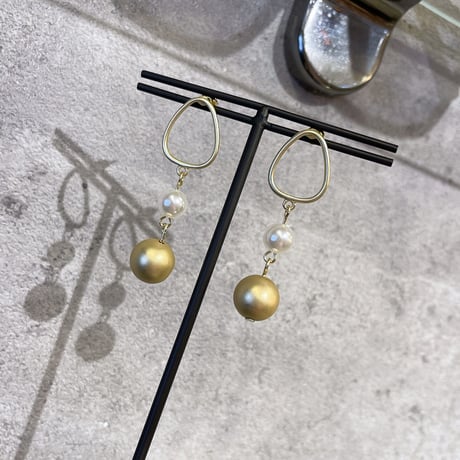 Mat Pearl Mix Pierce（Gold/Pearl） /  2204_PR0458