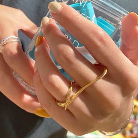 2306RG0297 / Cross Continuous Two-Finger Connected Ring（Gold）