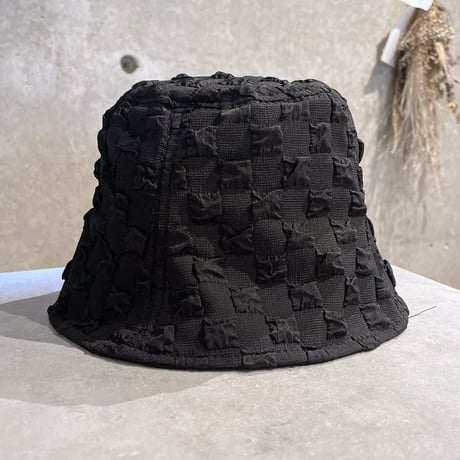 2403HW0030 / Square shirring Bucket hat（Black）
