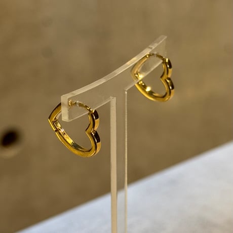 2501PR0743 / Mini Heart square hoop pierce（Gold）