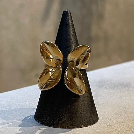 2507RG0665 / Bud butterfly open ring（Gold）