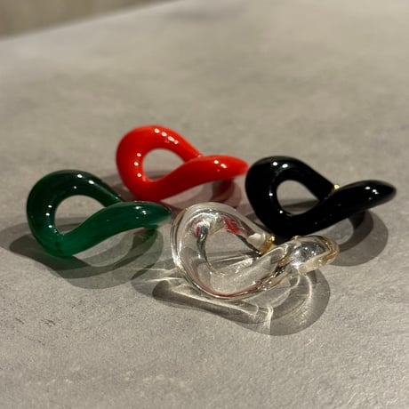 2504EC019 /  color wave Ear Cuff（Black）