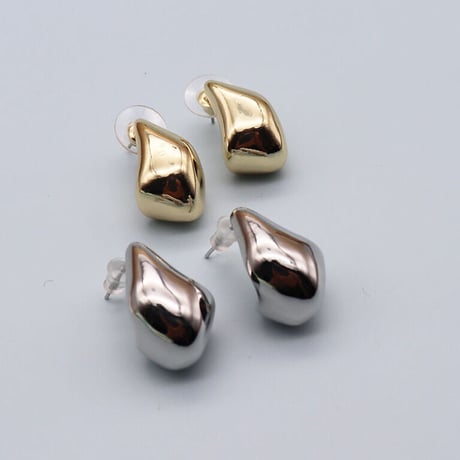 Irregular Geometric Drop Shaped Pierce（Gold） /   2105-PR0142