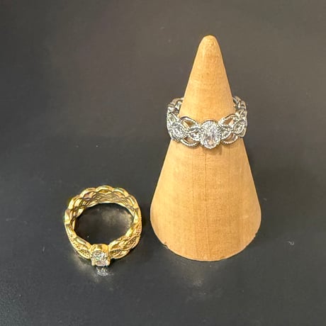 2604RG0767 / Stone lace design ring（Gold）