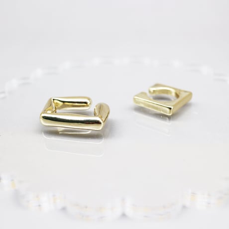 Geometric Square Simple design Earcuff （Gold） / EC084