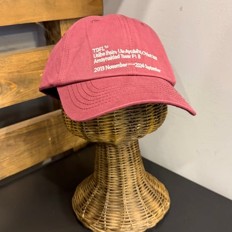 KF251114AST(S) / Text Embroidery Cap（Burgundy）