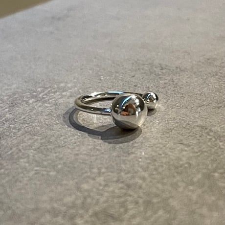 2505EC027 / Mini ball Earcuff（Silver）
