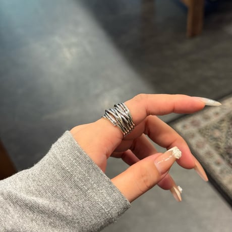2410RG0533 / Irregular layered line ring（Silver）