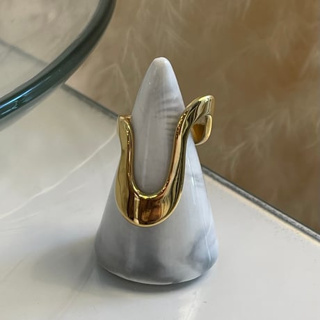 2405RG0464 / Long wave ring（Gold）