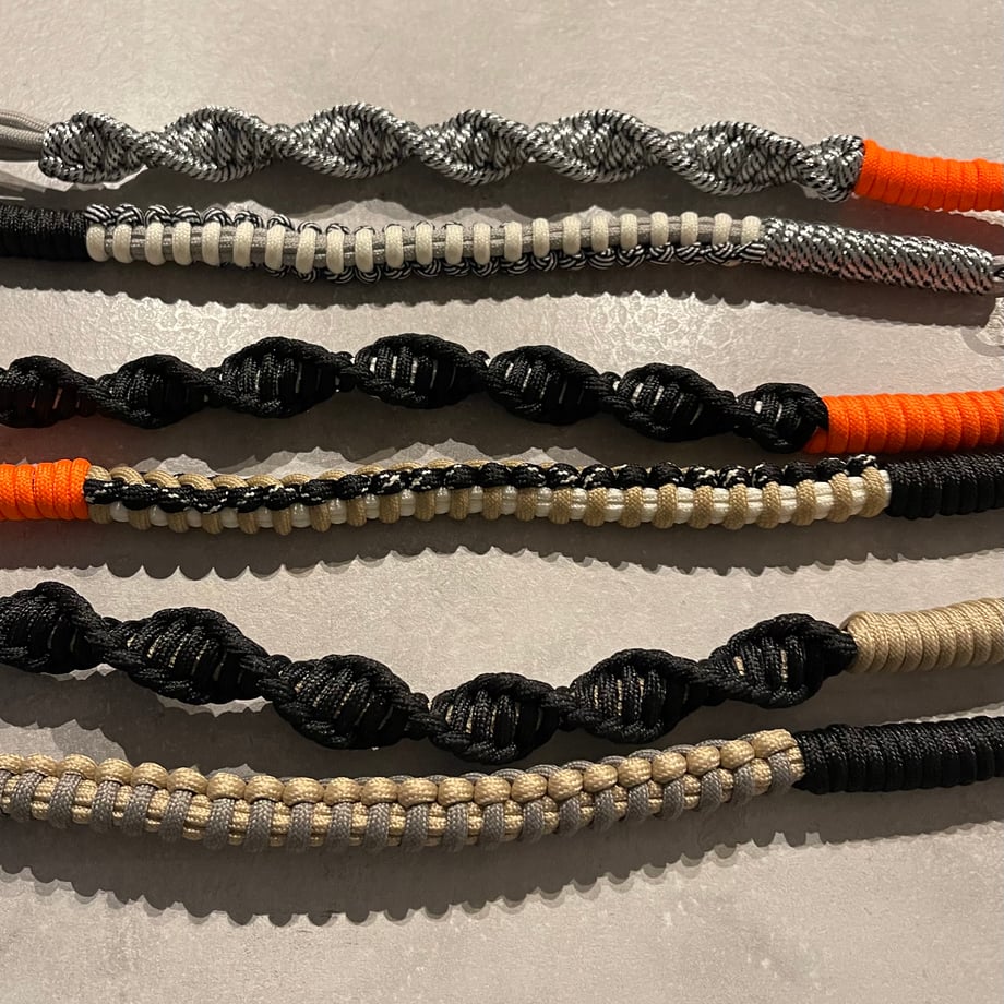 690edabb9b5b82484f034e93