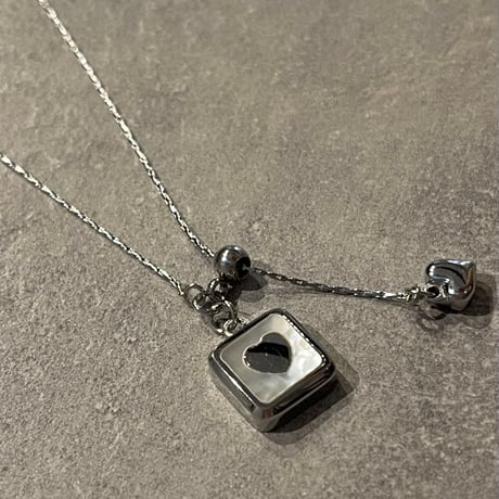 2506NC0344 / Square heart charm Necklace（Silver）