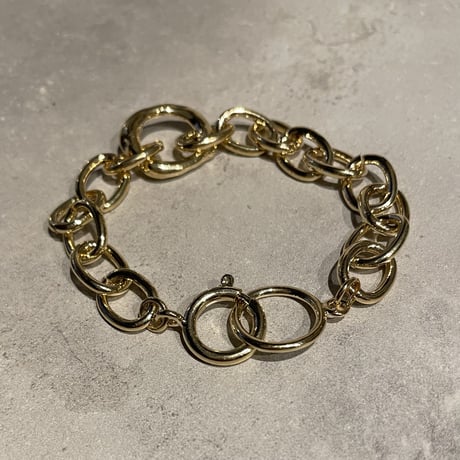 2402BR0028 / Metal Nuance Otipe Chain Bracelet（Gold）